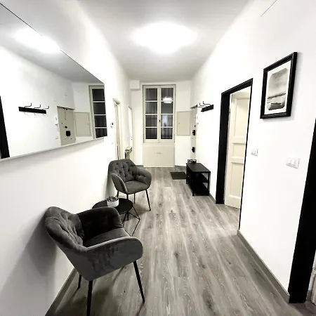 La Casa Dei Dori, Three-room In The Historic Center